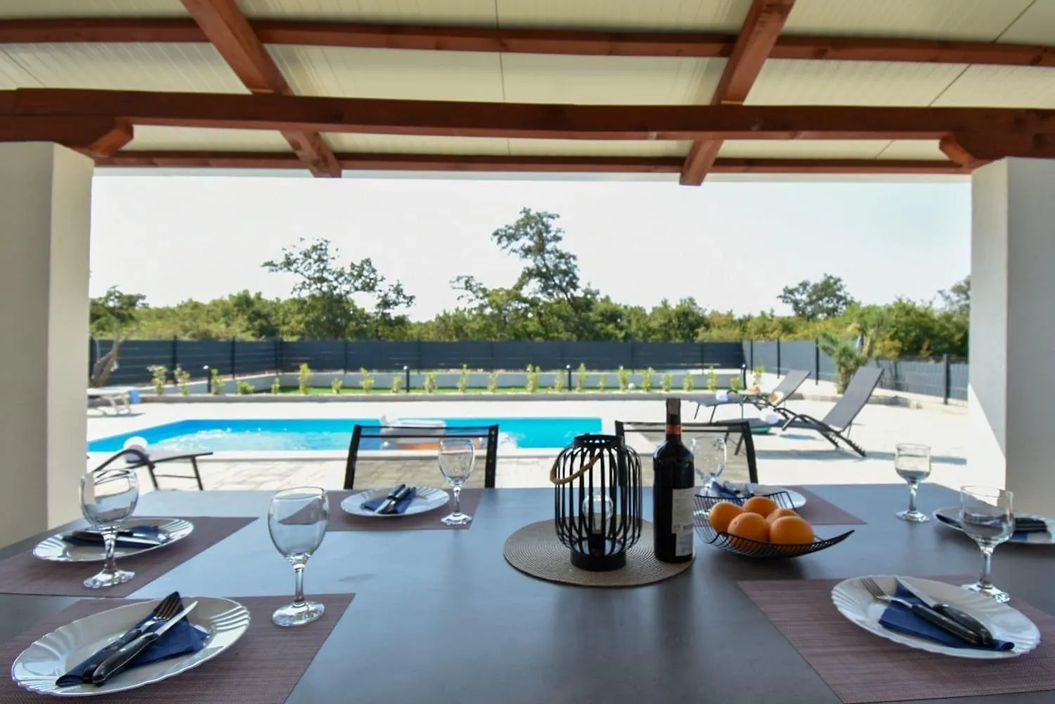 Apartmán Pool House Bruno Nin